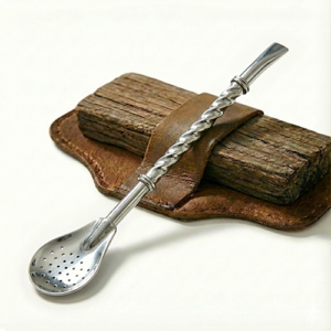 Bombillón de Alpaca Cincelado 17cm - Calidad Premium: imagen 1